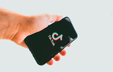 США требуют удалить TikTok из App Store и Google Play