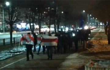 Новополоцк вышел на мощный вечерний марш