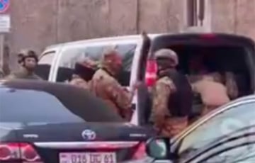 Спецназ Армении обезвредил всех нападавших на полицейский участок