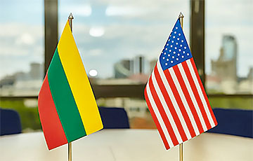 Литва будет убеждать США не снимать болезненные для Лукашенко санкции