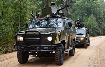Украина проводит военные учения на границе с Беларусью