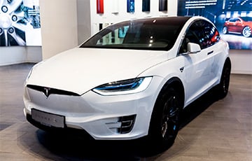 Жители Норвегии купили рекордное количество электромобилей Tesla