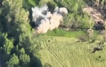 Украинские артиллеристы уничтожили большой отряд оккупантов прямо в их окопах