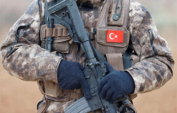Турция решила продолжить наступление на севере Сирии