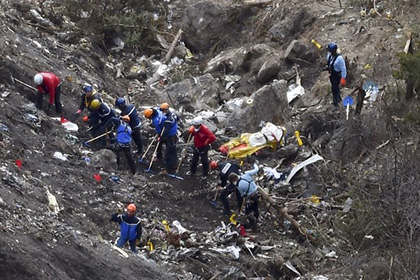 Спасатели обнаружили второй черный ящик разбившегося во Франции A-320