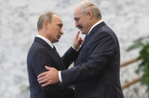 Лукашенко и Путин о новой встрече договорились по телефону