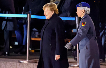 Ангела Меркель официально покинула пост канцлера Германии