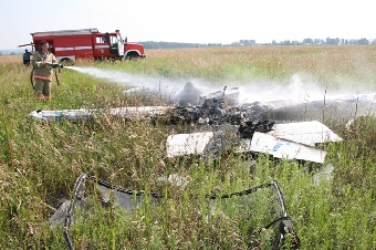 Военный самолет разбился в Новогрудском районе, пилот погиб