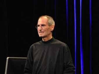 Стив Джобс открыл музыкальное мероприятие Apple