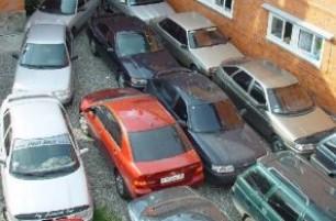 Прокуратура остановила строительство в Минске дворовых парковок