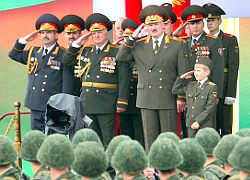 В Беларуси могут ввести военное положение
