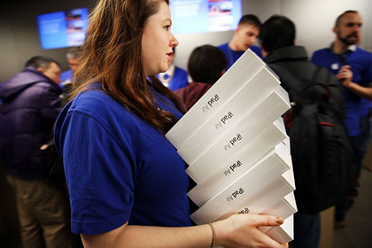 Apple впервые зафиксирует падение продаж iPad по итогам 2014 года