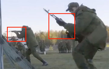 Специально для Шойгу мобилизованных в РФ научили «стрелять» из автоматов без рожка