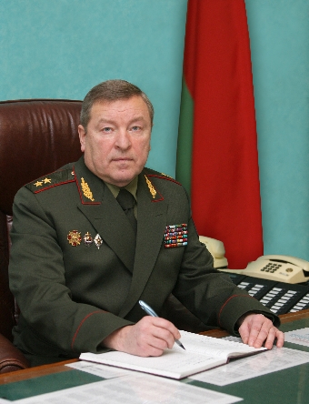Вооруженные Силы Беларуси готовы обеспечить безопасность страны - Жадобин