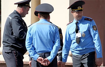 Гомельские милиционеры случайно добавили оппозиционного активиста в свой внутренний чат