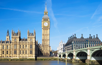 Британский парламент утвердил регламент об антироссийских санкциях
