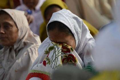 В результате давки на похоронах в Мумбаи погибли 18 человек