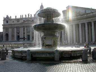 Ватикан заподозрили в отмывании денег
