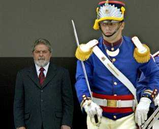 В бразильском президентском дворце убили гвардейца