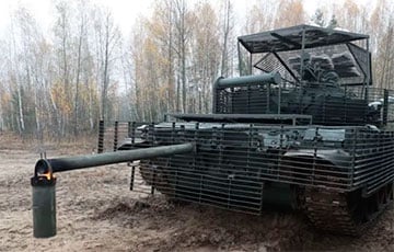 Ведро с соляркой – новый комплекс активной защиты беларусских танкистов