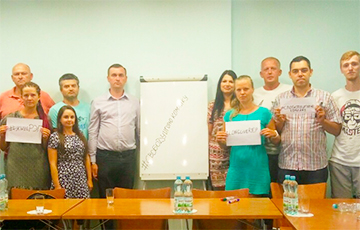 Фотофакт: Украинцы солидарны с независимым профсоюзом РЭП