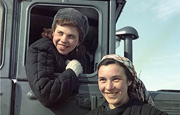 Блогер разоблачил постановочные фото советской жизни