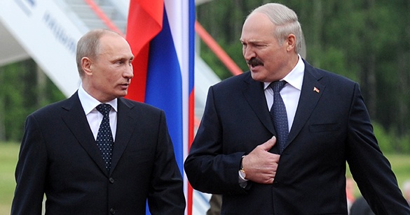 Лукашенко поздравил Путина с Днем рождения