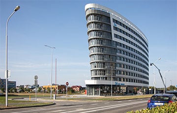 В секретной минской многоэтажке продается трехкомнатная квартира