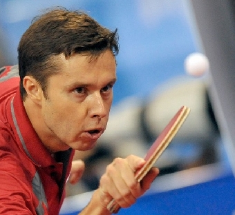 Владимир Самсонов преодолел третий раунд олимпийского турнира по настольному теннису