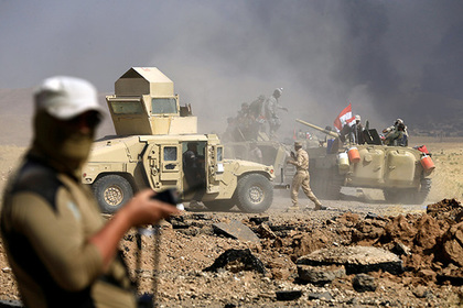 Иракская армия решила добить боевиков ИГ в пустыне