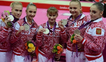 Американские гимнастки выиграли командное многоборье на Олимпиаде-2012