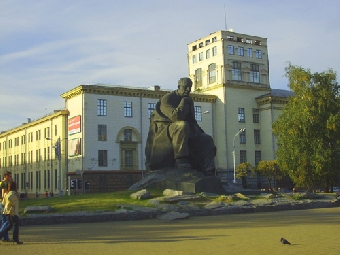 Празднование 130-летия со дня рождения Коласа и Купалы вышло далеко за пределы Беларуси - Стружецкий