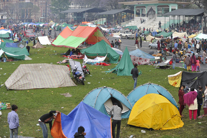 Группа российских туристов застряла в Катманду