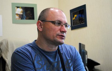 Минский педиатр добивается уголовного дела против штурмовавшего его квартиру ОМОНа