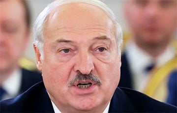 Лукашенко едва может говорить