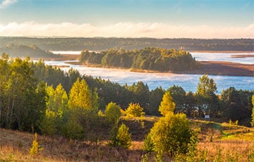 На Браславских озерах перевернулась яхта