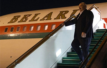 Лукашенко поехал в страну, через которую отмывал деньги
