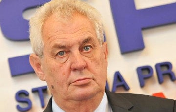 Бывшего президента Чехии Милоша Земана госпитализировали