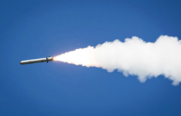 Ракета летела очень низко: РФ нанесла удар по Киеву