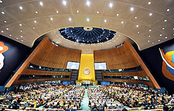 Генассамблея ООН приняла резолюцию о «справедливом и прочном мире» в Украине