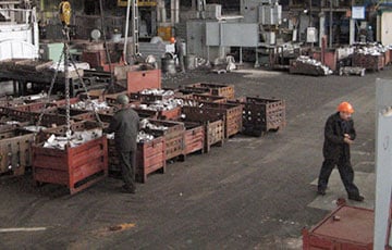 Осиповичский завод автомобильных агрегатов начал массовые увольнения рабочих