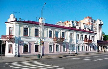 Квартира в столетнем беларусском доме попала на аукцион за долги иностранца