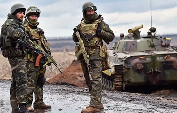 ВСУ отбили на Донбассе две вражеские атаки