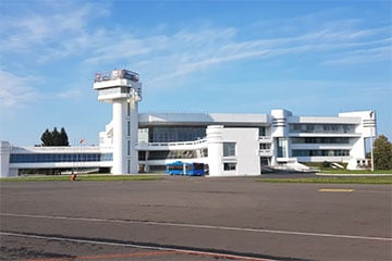 Беларусы мешают летать самолетам в Бресте