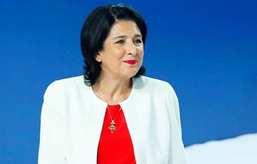 Президент Грузии назвала угрозой для страны бежавших от войны московитов