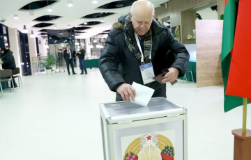 Несмотря на призывы Лукашенко, Тихановской и Латушко, беларусы проигнорировали псевдовыборы