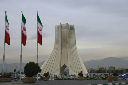 Москва призвала США отказаться от «ремонта работающей сделки» по Ирану