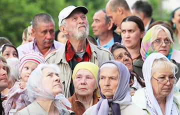 Многие в Московии аплодировали и радовались, но потом заплакали