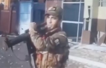 Кадыровец из гранотомета расстрелял дом в московитской Судже