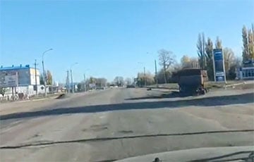 На скорости 130 км/ч: московитские оккупанты показали видео своего бегства из Олешек